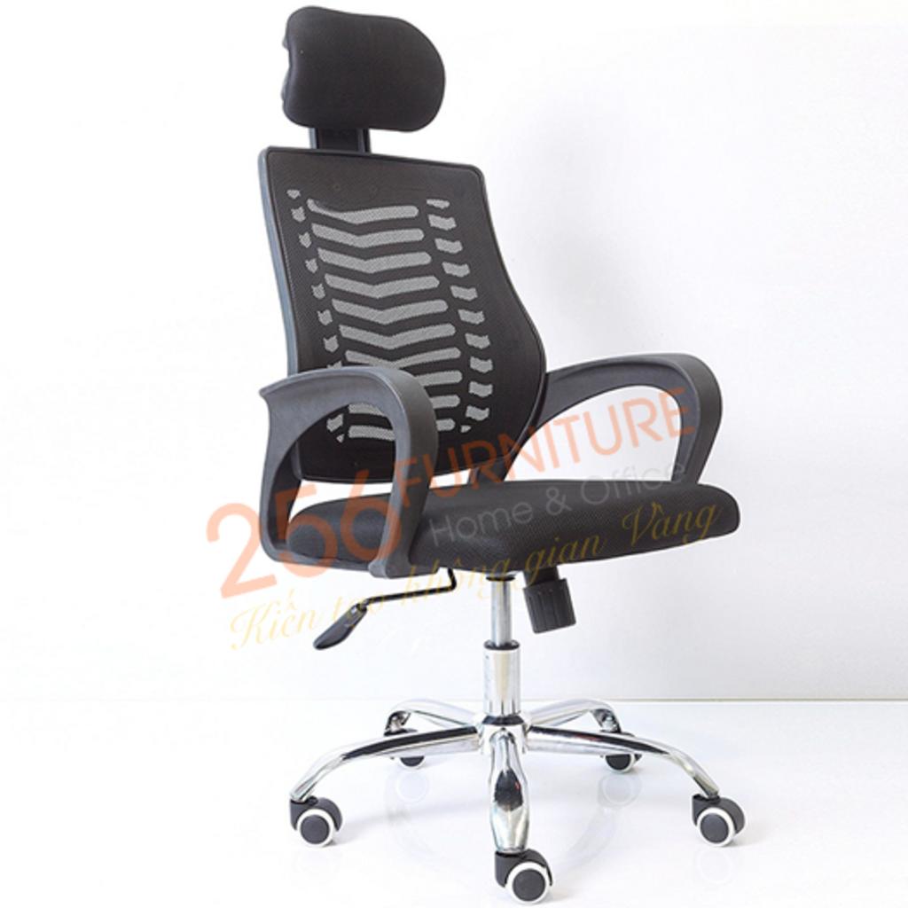 Đệm mút dày êm ái nâng đỡ cơ thể hiệu quả trên ghế DP017.