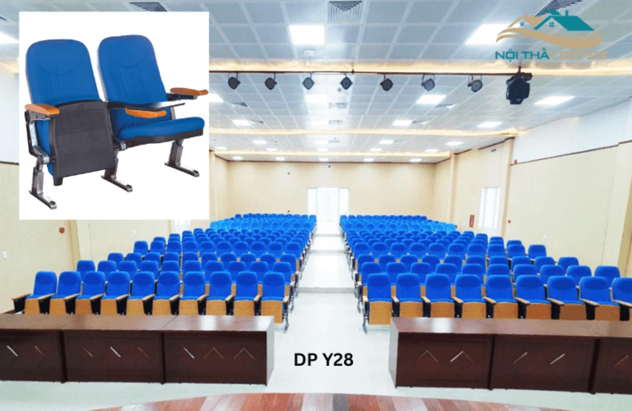 Đệm mút đúc bọc vải lưới thoáng khí giúp người ngồi luôn cảm thấy dễ chịu và thông thoáng.