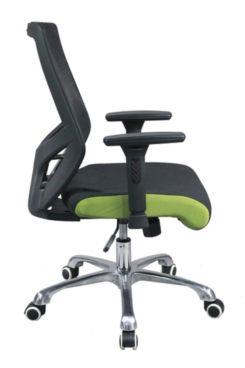 Đệm ngồi mút đúc cao cấp của Ghế DP8319 mang lại sự êm ái và hỗ trợ tối ưu cho cột sống.