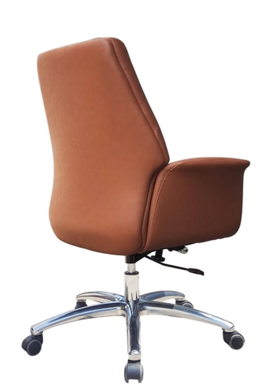 Đệm ngồi simili PU mềm mại, sang trọng của Ghế văn phòng DP 987B.