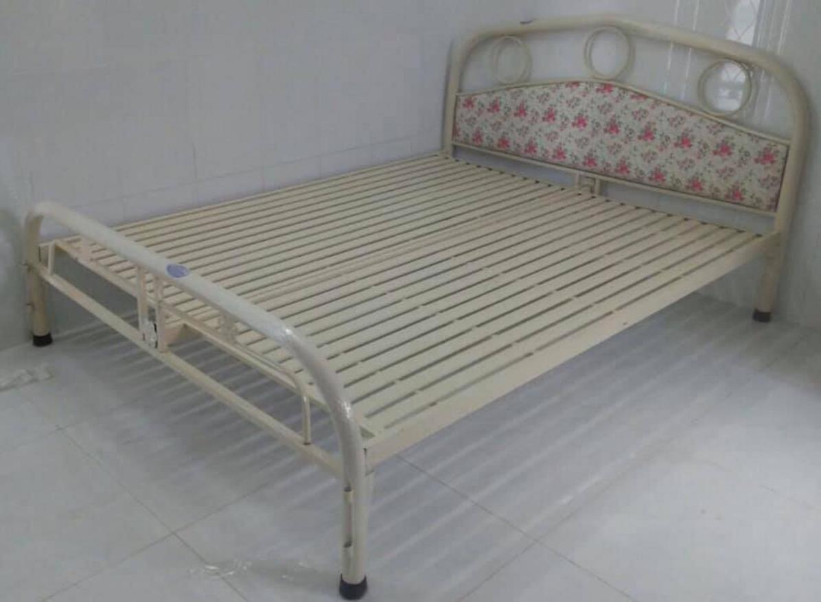 Ảnh minh họa không gian nhỏ với thiết kế giường dễ tháo lắp, thuận tiện di chuyển.