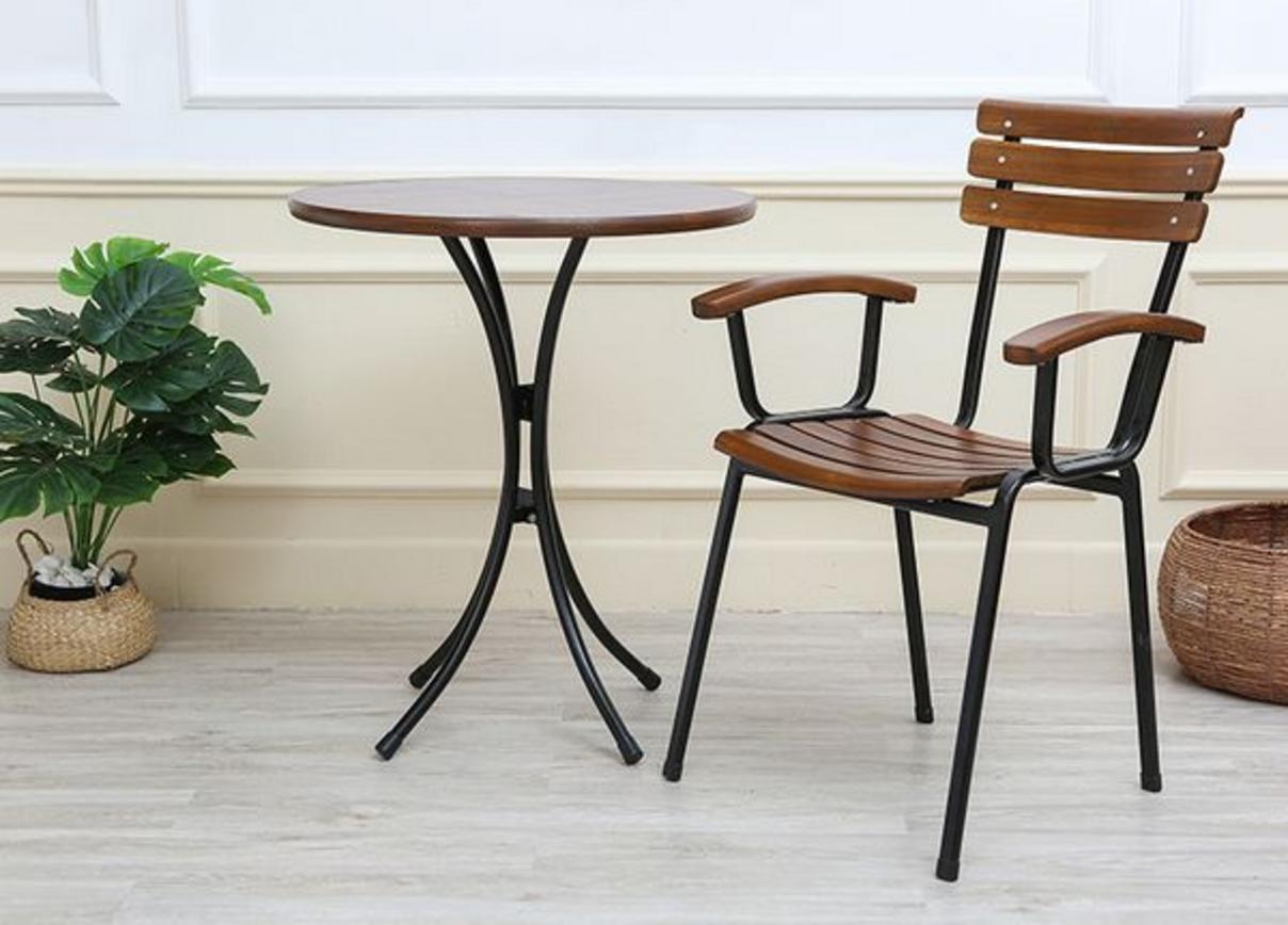 Hình ảnh Ghế Fansipan Kite 02 khi được gập gọn, thể hiện sự tiện lợi cho không gian nhỏ.