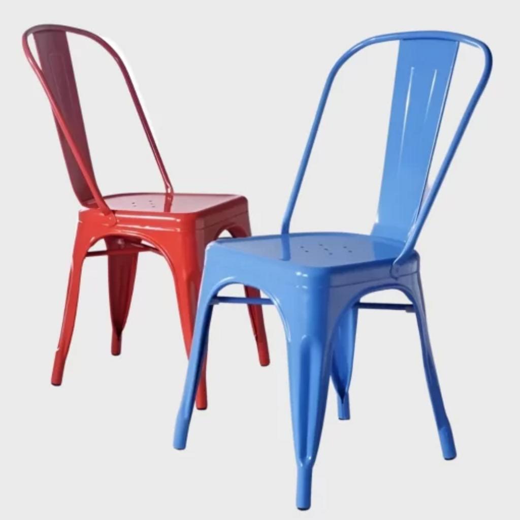 Ghế 1518 với kích thước vừa phải, tăng sự thoải mái và phù hợp không gian.