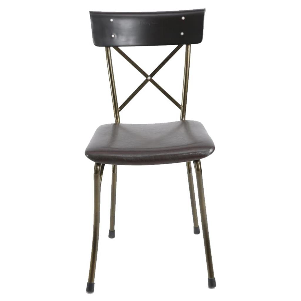 Hình ảnh tổng thể Ghế Fansipan Kite 03 đẹp mắt, thích hợp cho các quán cafe và không gian ngoài trời.