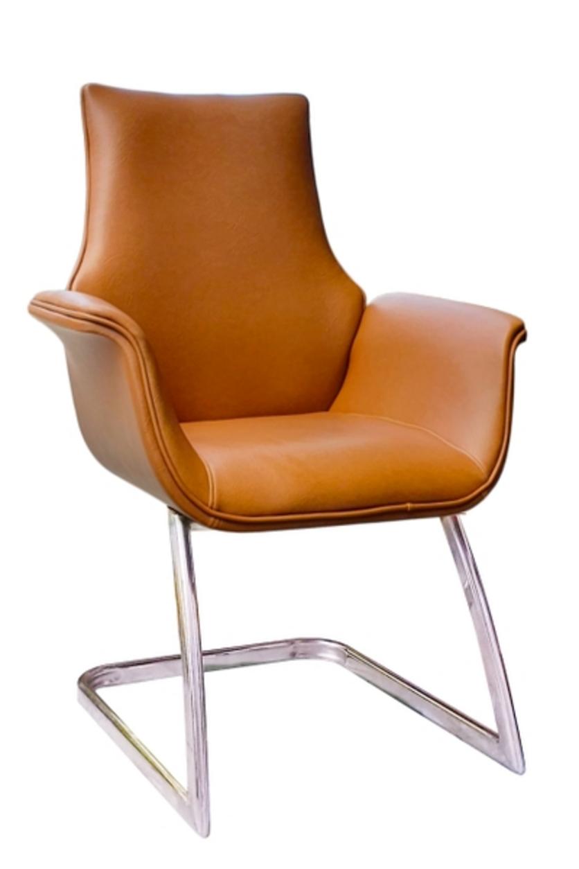 Ghế văn phòng DP 817Q với thiết kế hiện đại, sang trọng và chất lượng vượt trội.