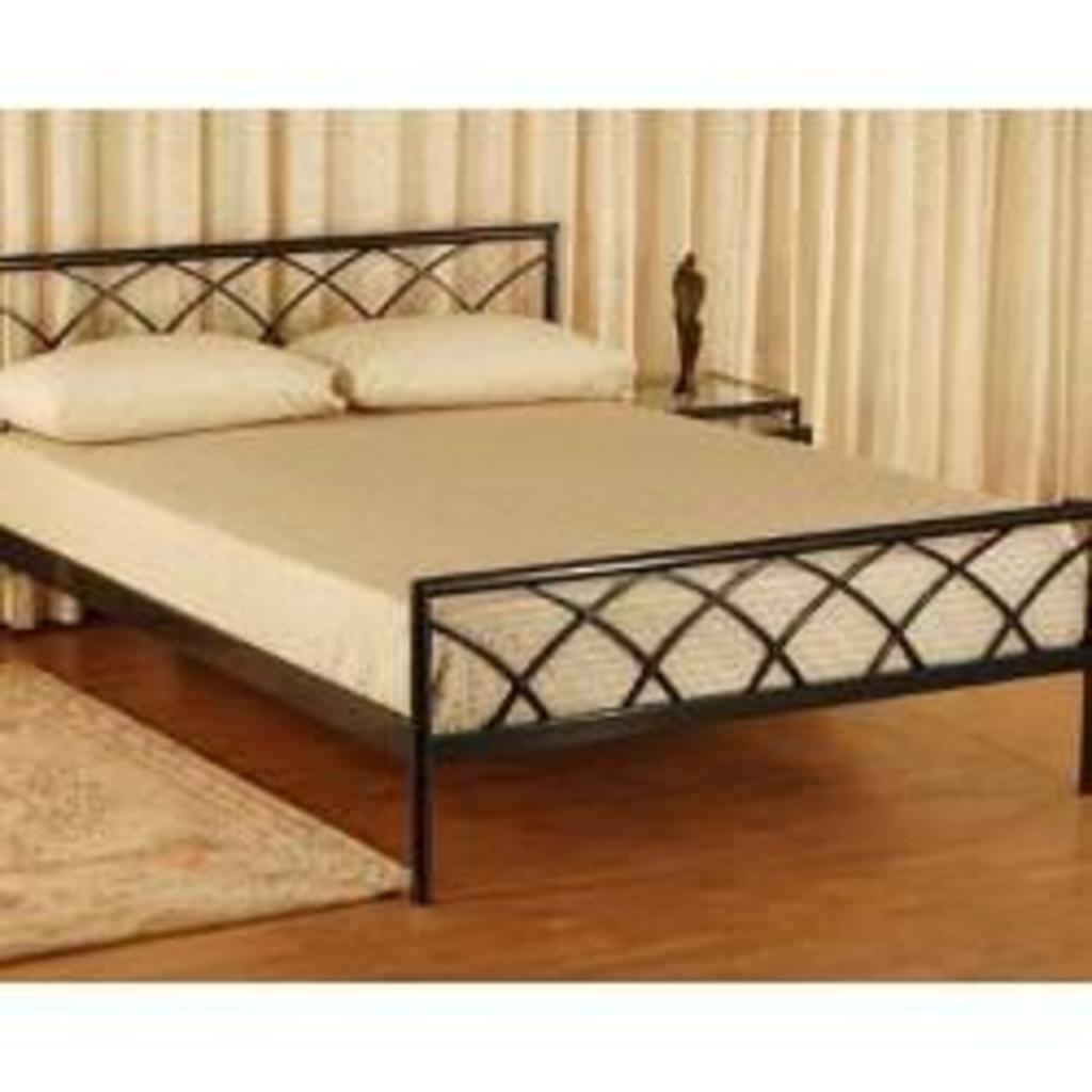 Giường sắt giả gỗ kiểu mới ngang 1m2