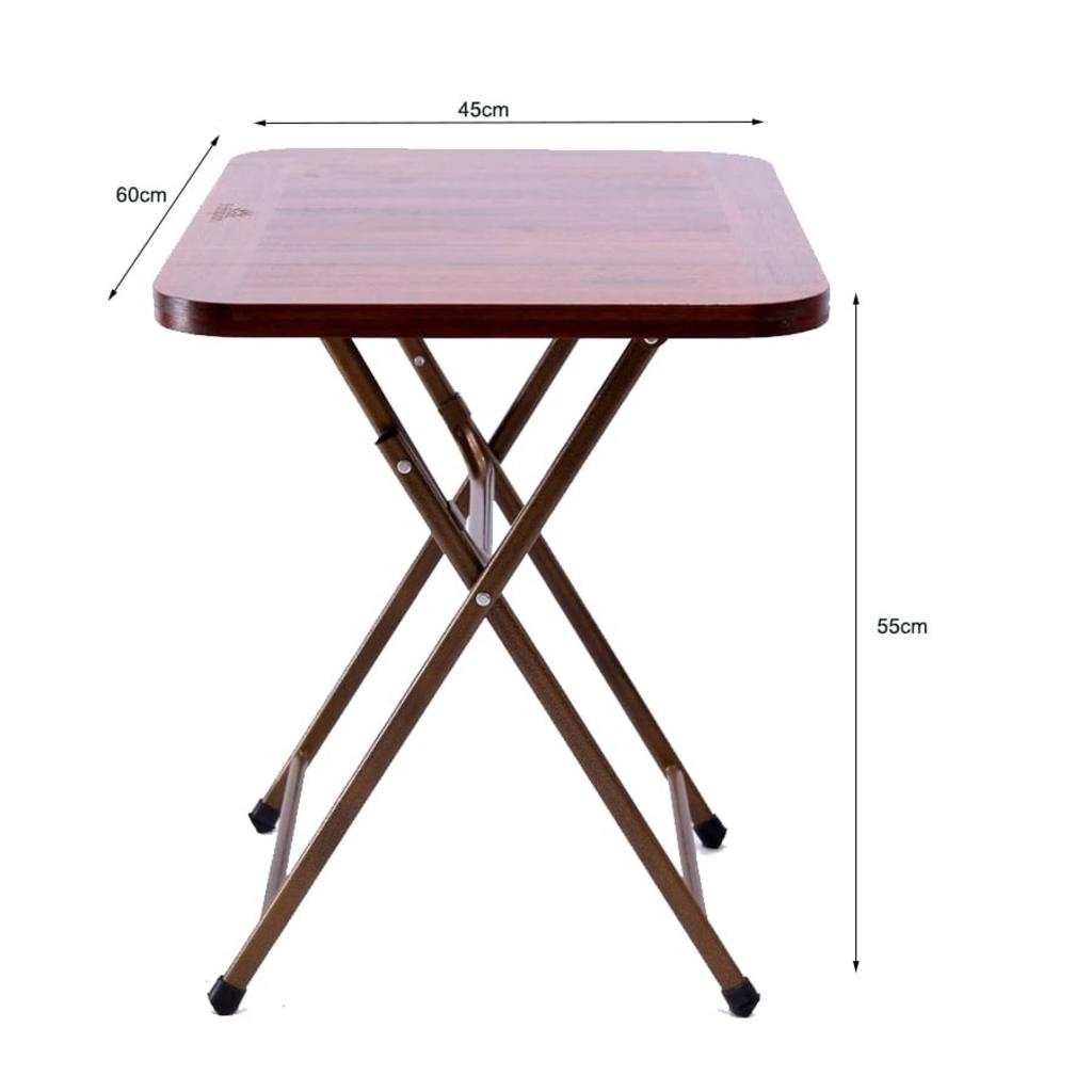 Chất liệu gỗ Acacia 10 năm tuổi với lớp phủ dầu chống nước bảo vệ bàn khỏi mối mọt.