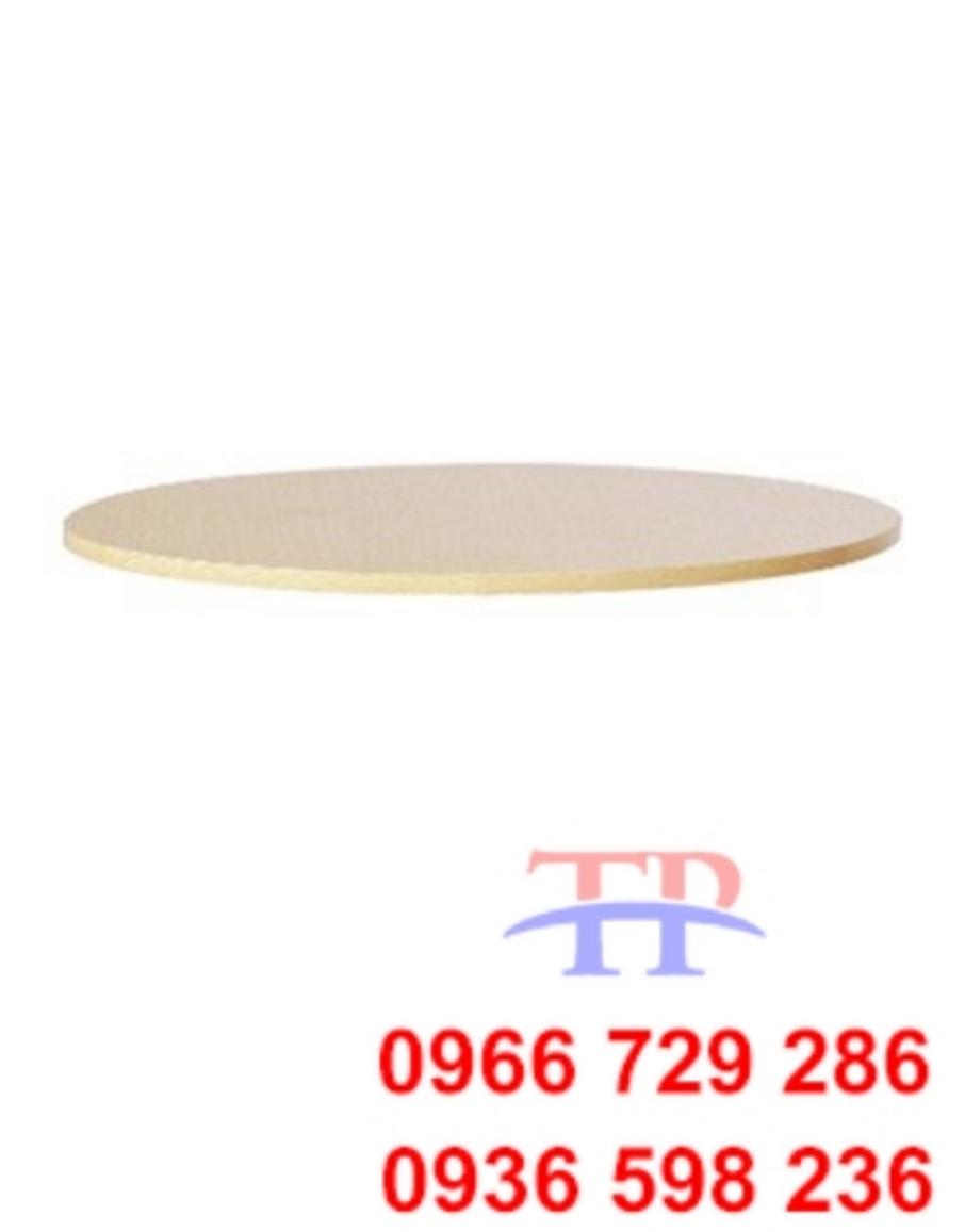 Mặt bàn cafe MBCF 01-70 với chất liệu gỗ công nghiệp phủ melamine dày 17mm, bền bỉ và sang trọng.