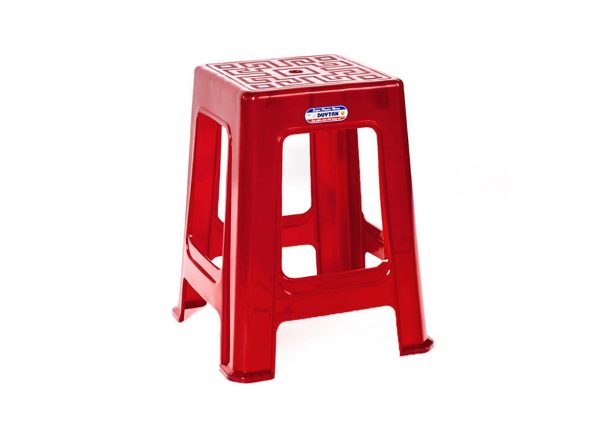 Ghế cao đại lỗ No.C009 — bền, dễ vệ sinh và xếp chồng tiết kiệm không gian.