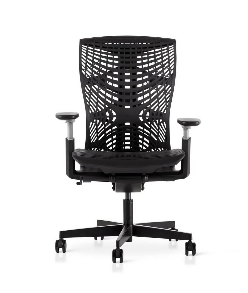 Ghế Raina RPB003 — thoáng mát, ôm lưng và dễ dàng tùy chỉnh cho công việc cả ngày.