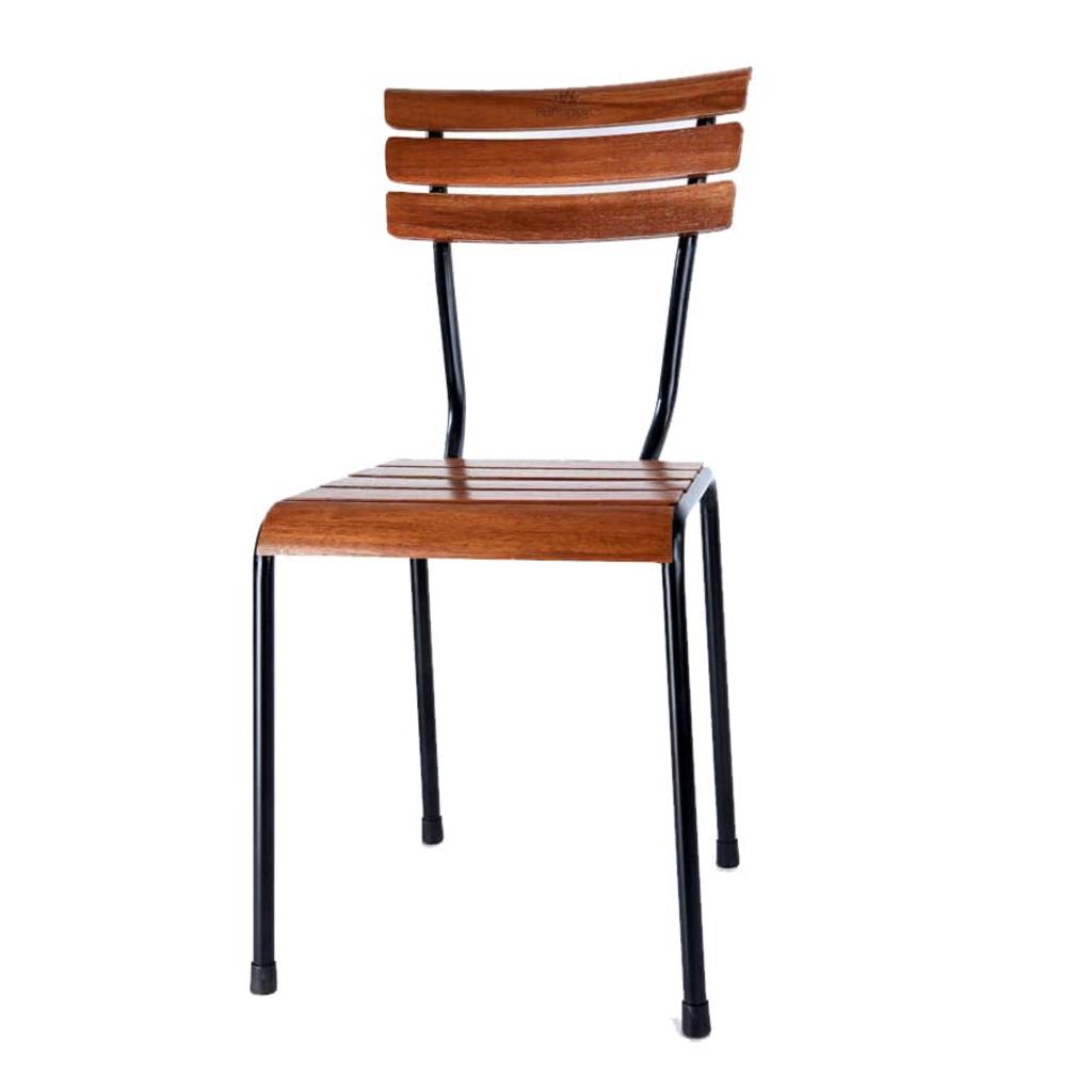 Ghế Fansipan Kite 01 nổi bật với thiết kế sang trọng và chất liệu bền bỉ.