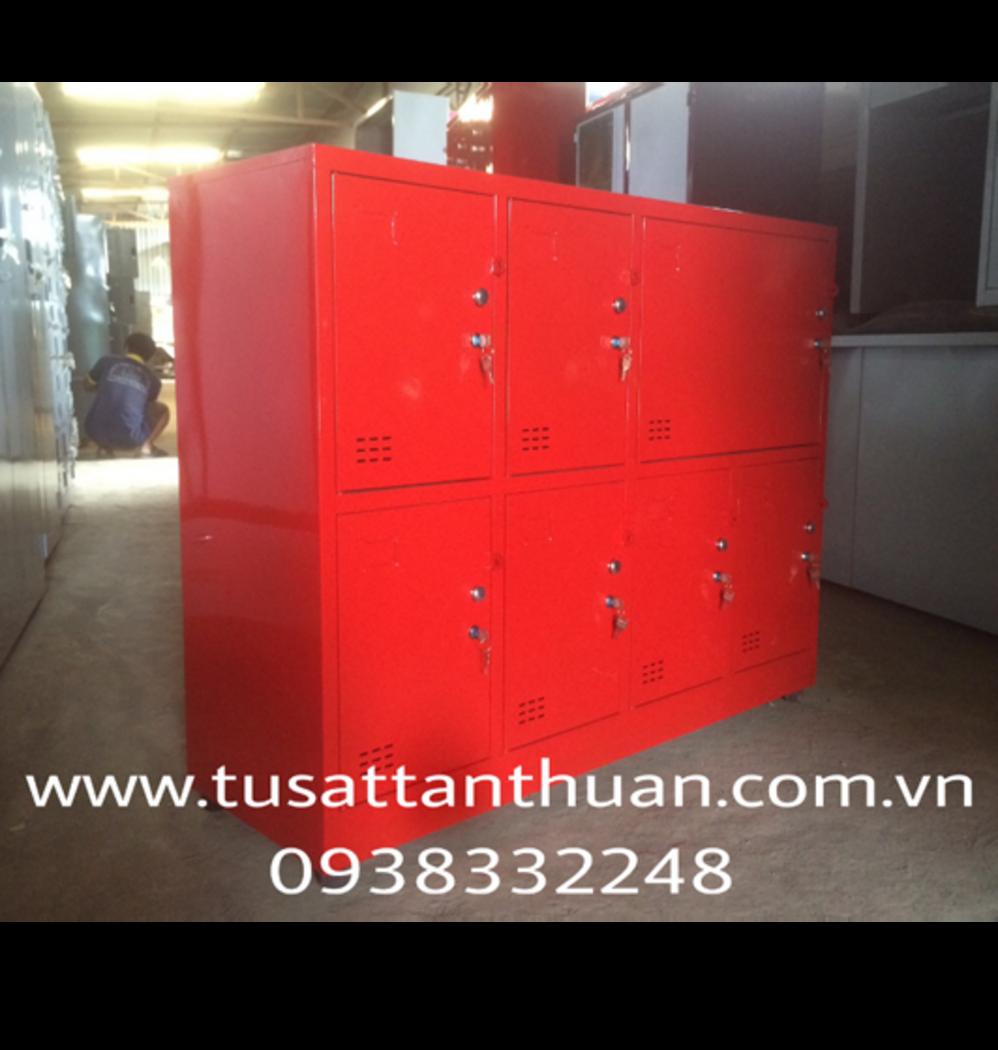 Tủ locker 7 ngăn đố nổi TDN7C4K — gọn gàng, an toàn cho văn phòng, phòng tập, nhà máy.