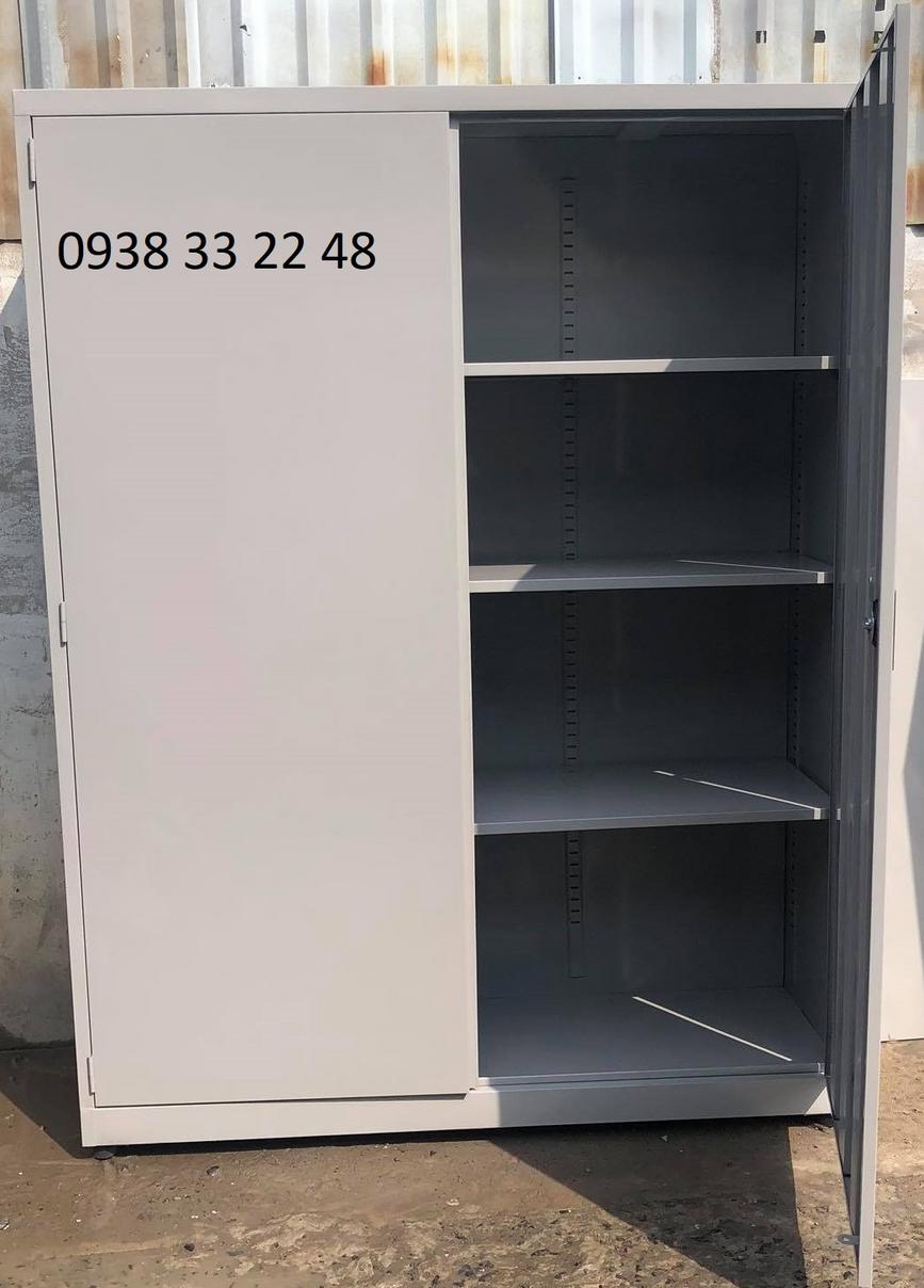 Tủ sắt văn phòng 2CMKVG — giải pháp lưu trữ an toàn và gọn gàng cho văn phòng.