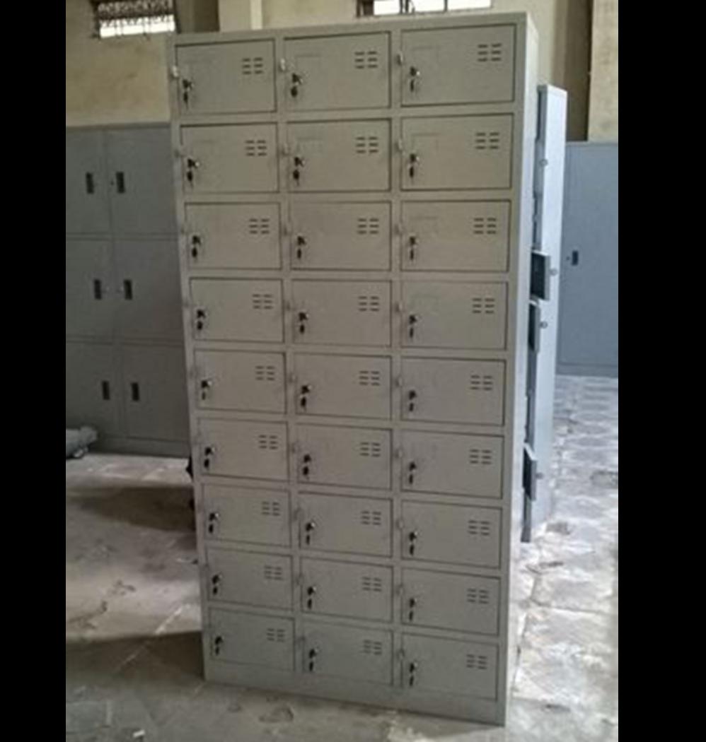 Khóa liền tay nắm và tai khóa móc — cho bảo mật đơn giản và hiệu quả.