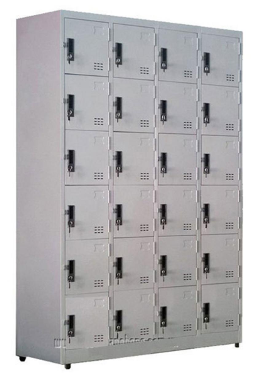 Ảnh chi tiết khóa locker riêng biệt an toàn trên tủ locker.