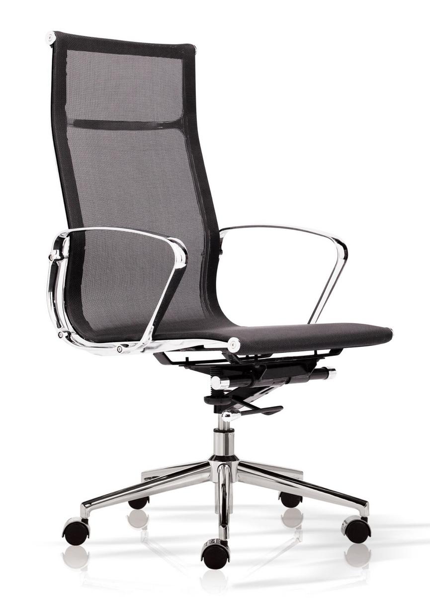 Khung và chân mạ chrome chống ăn mòn, tăng độ bền.