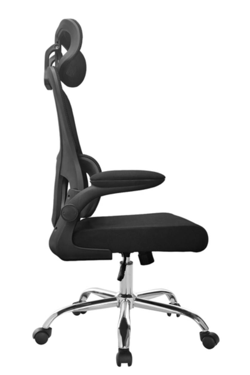 Khung nhựa bọc lưới thoáng khí của Ghế văn phòng DP 8372G mang lại cảm giác mát mẻ và dễ chịu.