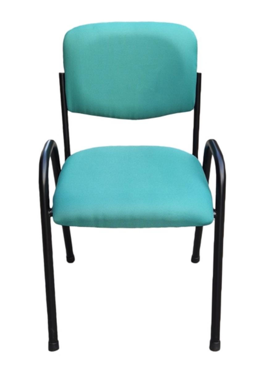 Khung nhựa bọc lưới giúp thông thoáng, tránh nóng bức khi ngồi lâu.