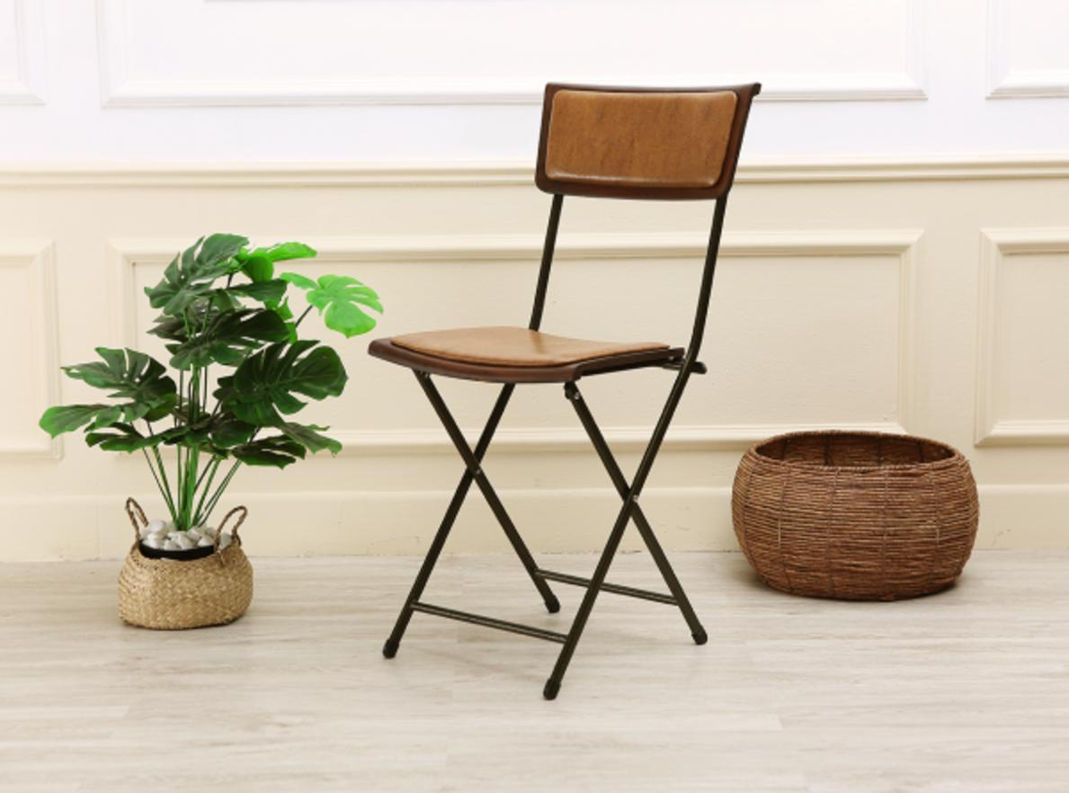 Khung sắt ống elip bền chắc với lớp sơn tĩnh điện chống gỉ sét và trầy xước.