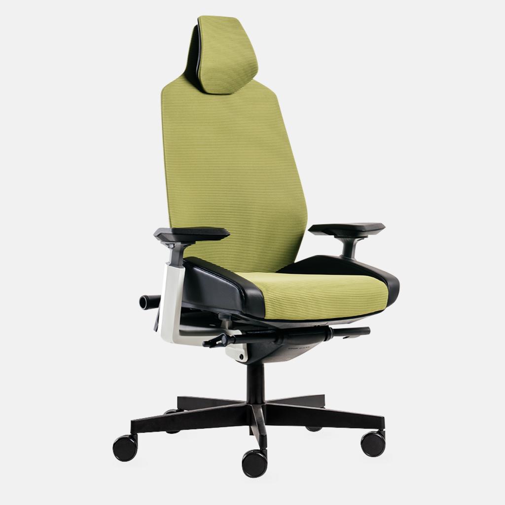 Khung thép sơn tĩnh điện chắc chắn kết hợp lưng Mesh thoáng khí cho thời gian sử dụng lâu dài.