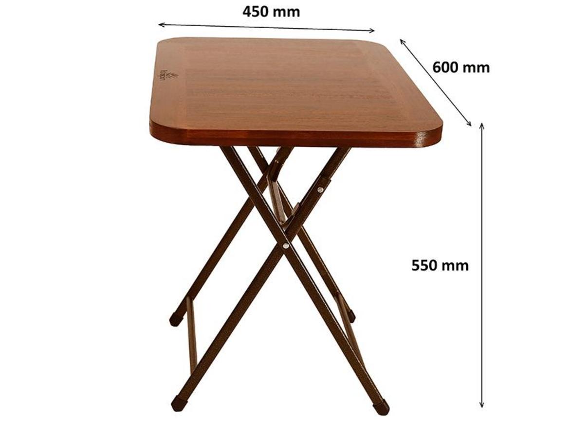 Kích thước bàn phù hợp với không gian ban công nhỏ hẹp.