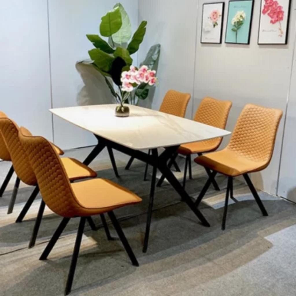 Kích thước chuẩn giúp bàn đá linh hoạt trong mọi không gian.