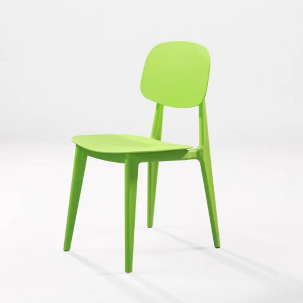 Kích thước chuẩn và trọng lượng nhẹ giúp di chuyển và bố trí linh hoạt.