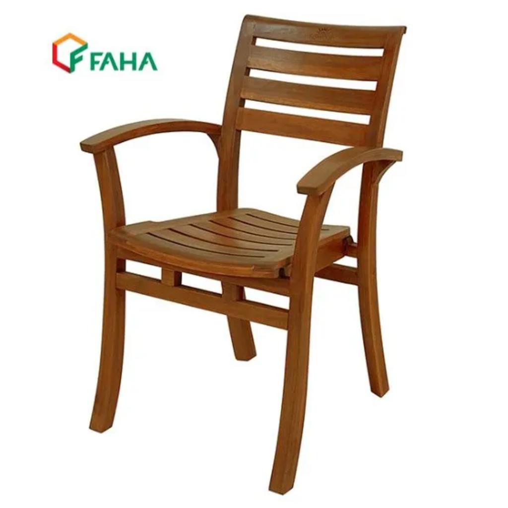 Kích thước ghế phù hợp cho nhiều không gian.