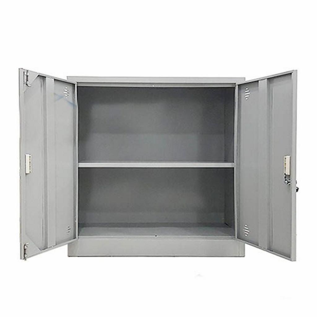 Hình ảnh Tủ sắt TS11 đặt gọn gàng trong không gian văn phòng nhỏ.