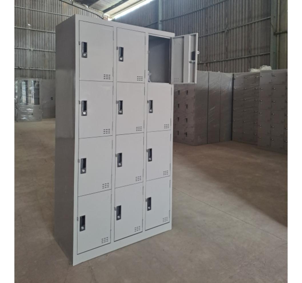 Kích thước tiêu chuẩn của tủ locker phù hợp linh hoạt với nhiều không gian đặt.
