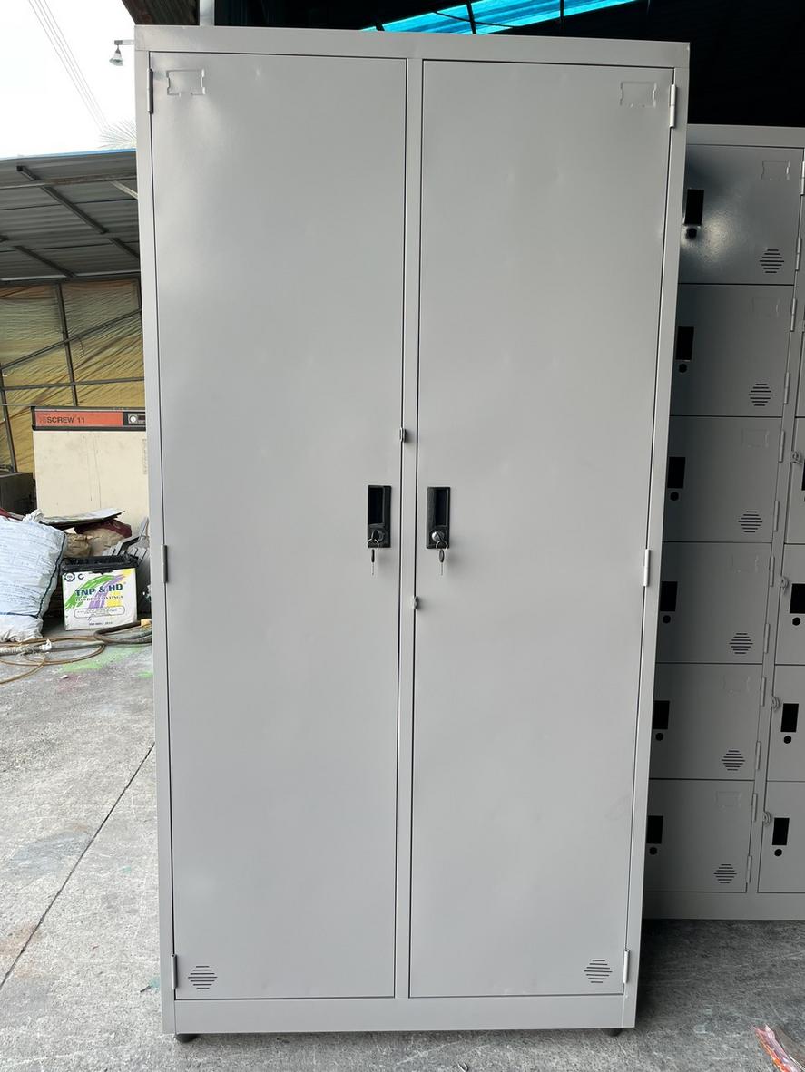 Lắp đặt dễ dàng bằng 4 bulong chịu lực; hỗ trợ tùy chỉnh tay nắm theo yêu cầu khách hàng.