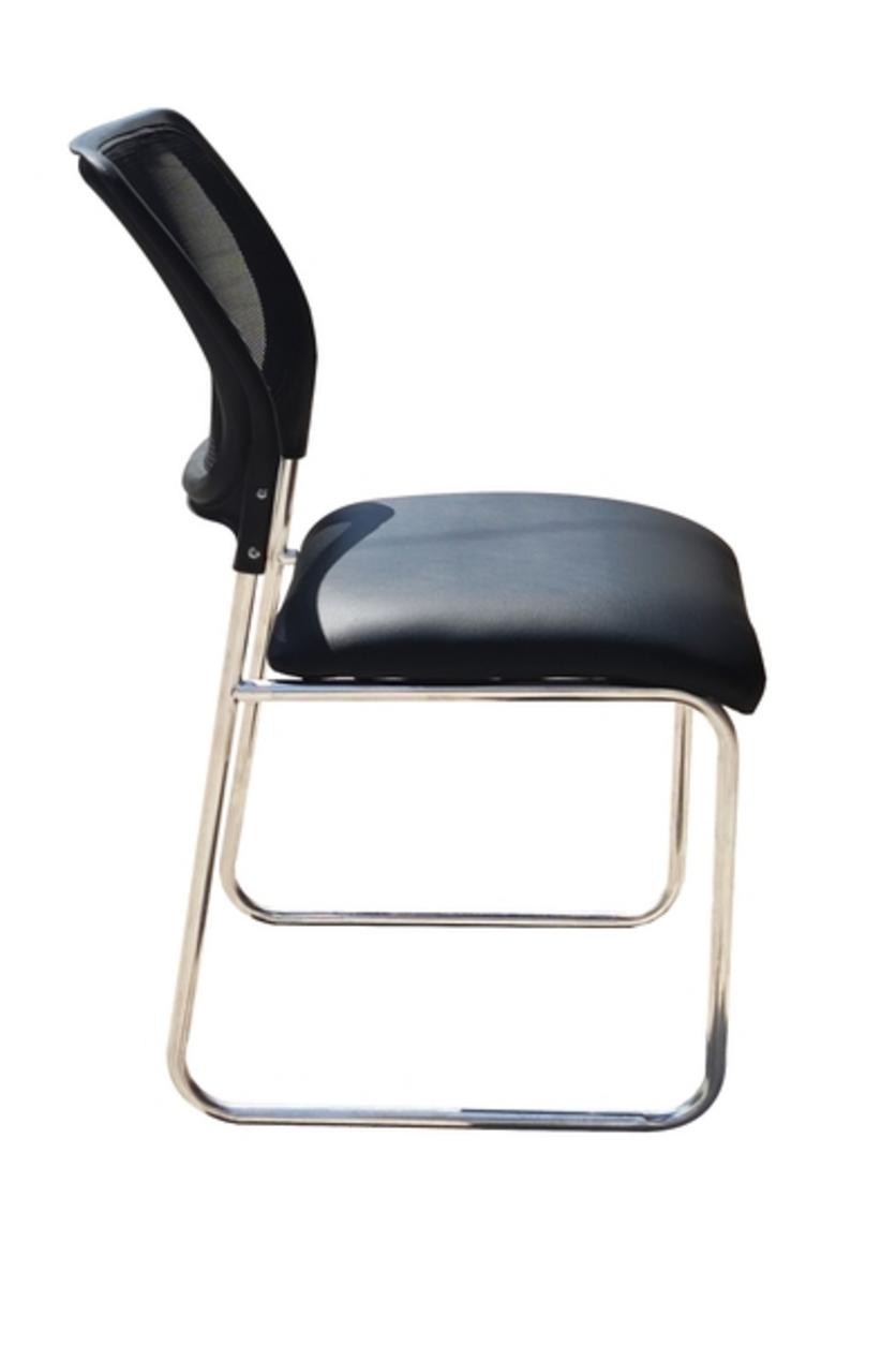 Chi tiết chất liệu lưới polyester thoáng khí trên Ghế văn phòng DP460 giúp giữ mát và thoải mái.