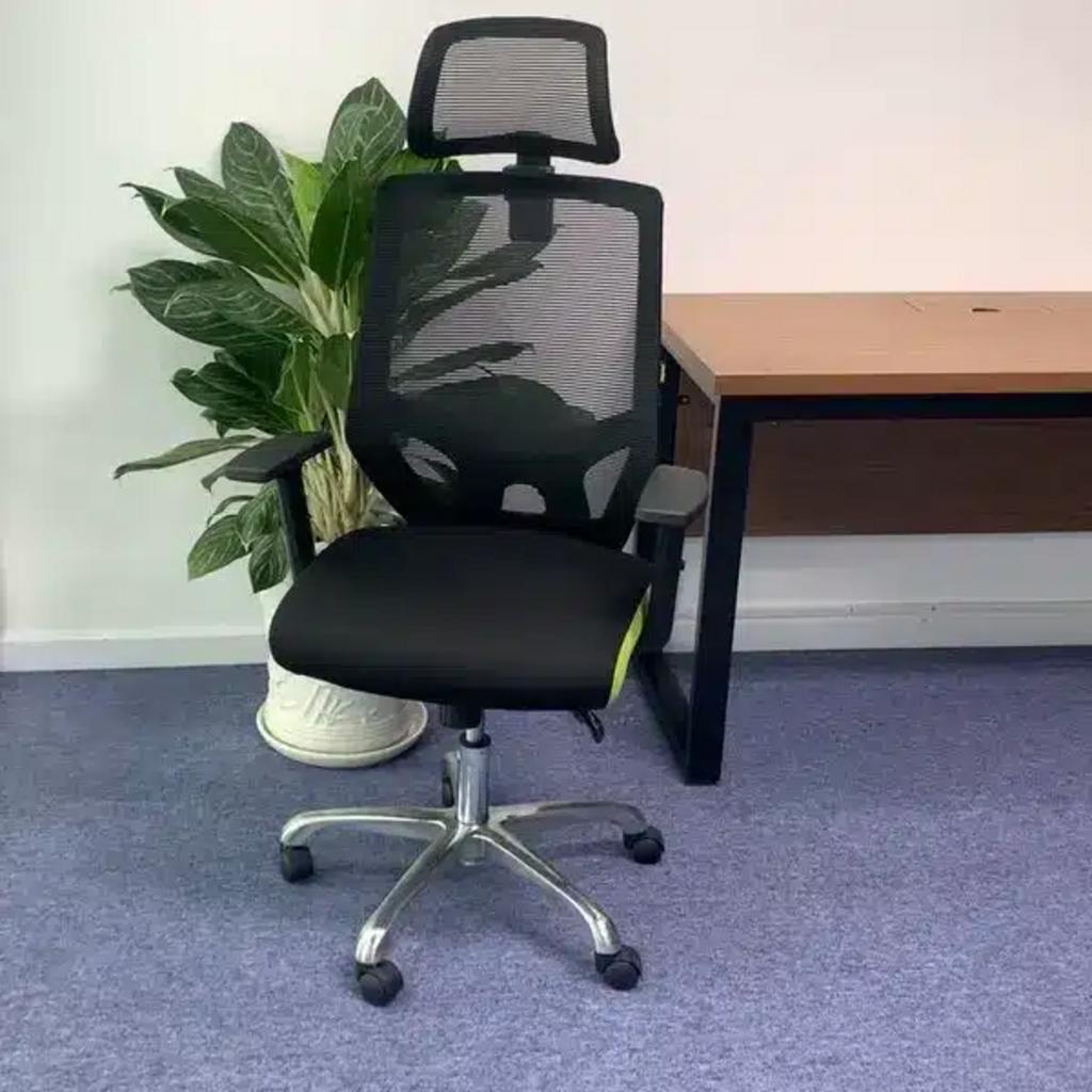 Mâm ngã đa chức năng và piston khí nén chrome mang lại sự tiện lợi và bền bỉ.