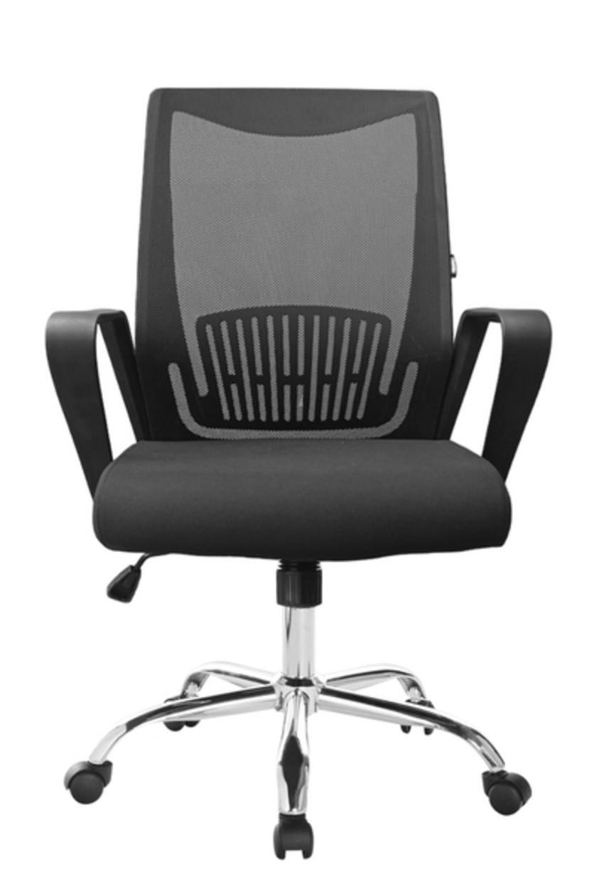 Mâm ngã lò xo điều chỉnh độ cứng giúp cá nhân hóa trải nghiệm ngồi.