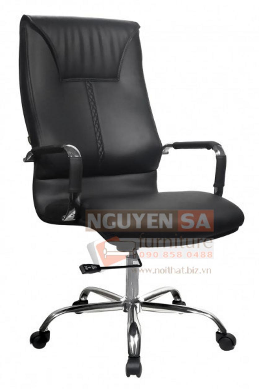 Mâm ngã và cần điều chỉnh độ cao mang lại sự linh hoạt và tiện nghi tối ưu cho người dùng.