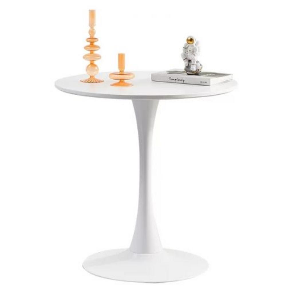 Mặt bàn MDF cao cấp với lớp phủ sơn bóng, chống trầy xước hiệu quả.