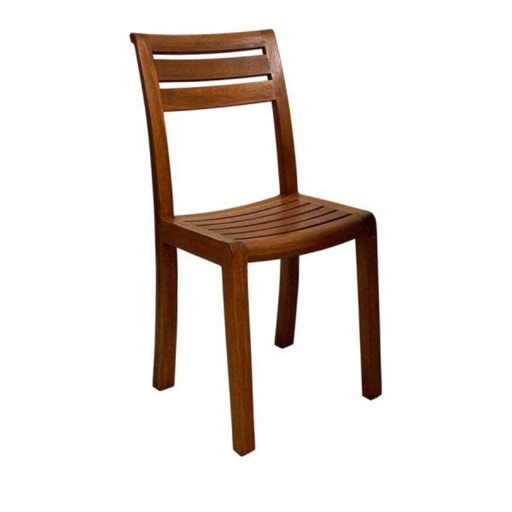 Hình ảnh thể hiện sự uy tín và chuyên nghiệp của Siêu Thị Đại Việt trong kinh doanh bàn ghế.