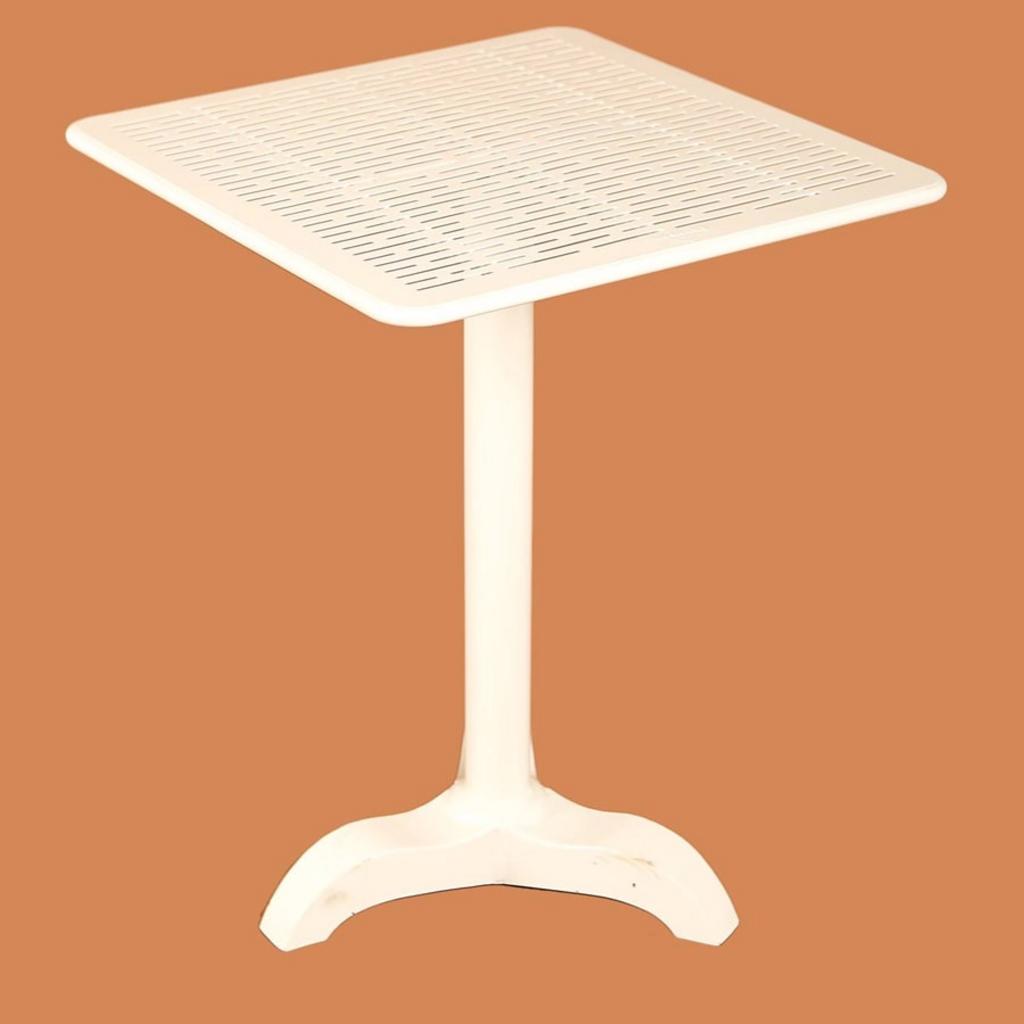 Các loại bàn ghế phổ biến liên quan để người dùng lựa chọn phù hợp.