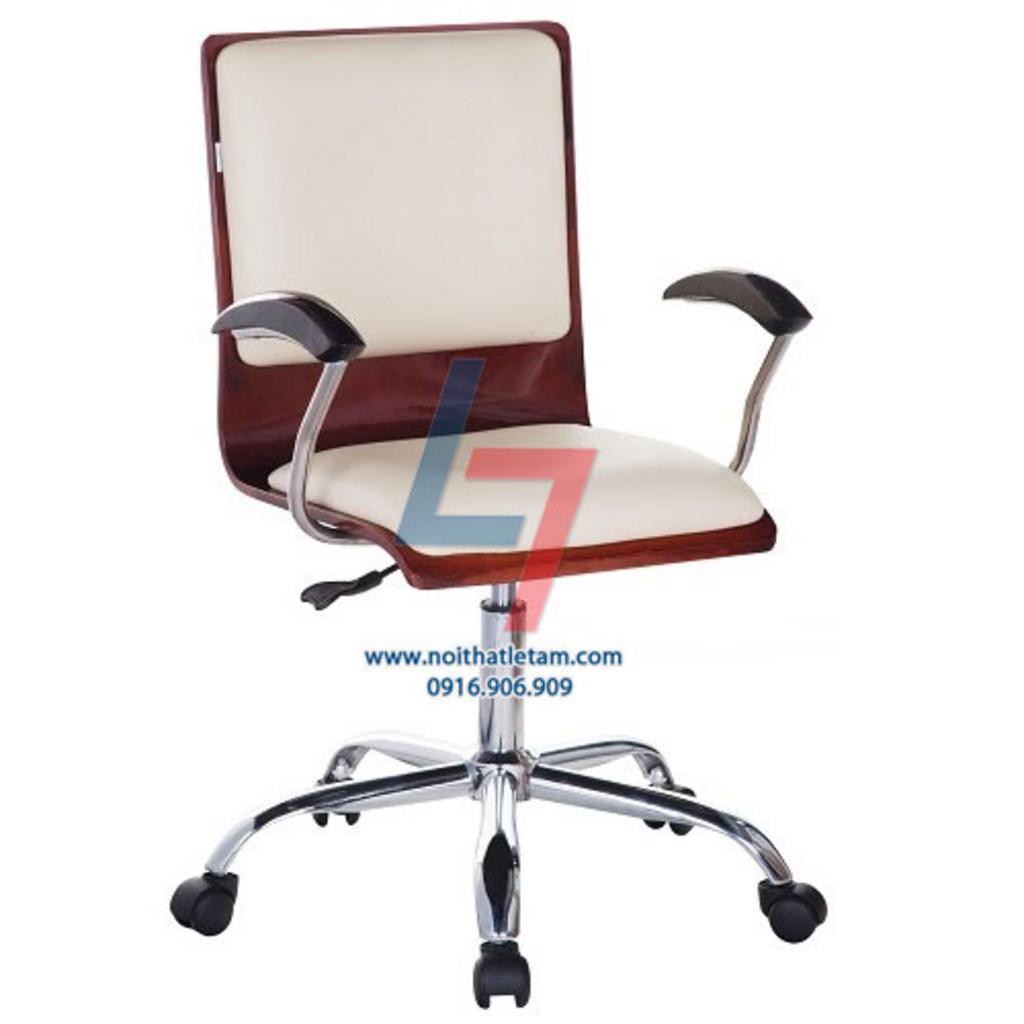 Piston khí nén mạ chrome giúp điều chỉnh chiều cao dễ dàng.