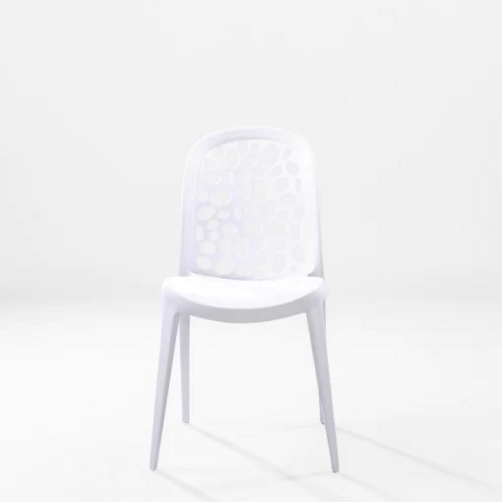 Chất liệu polypropylene bền bỉ và dễ dàng vệ sinh của Ghế 3010.