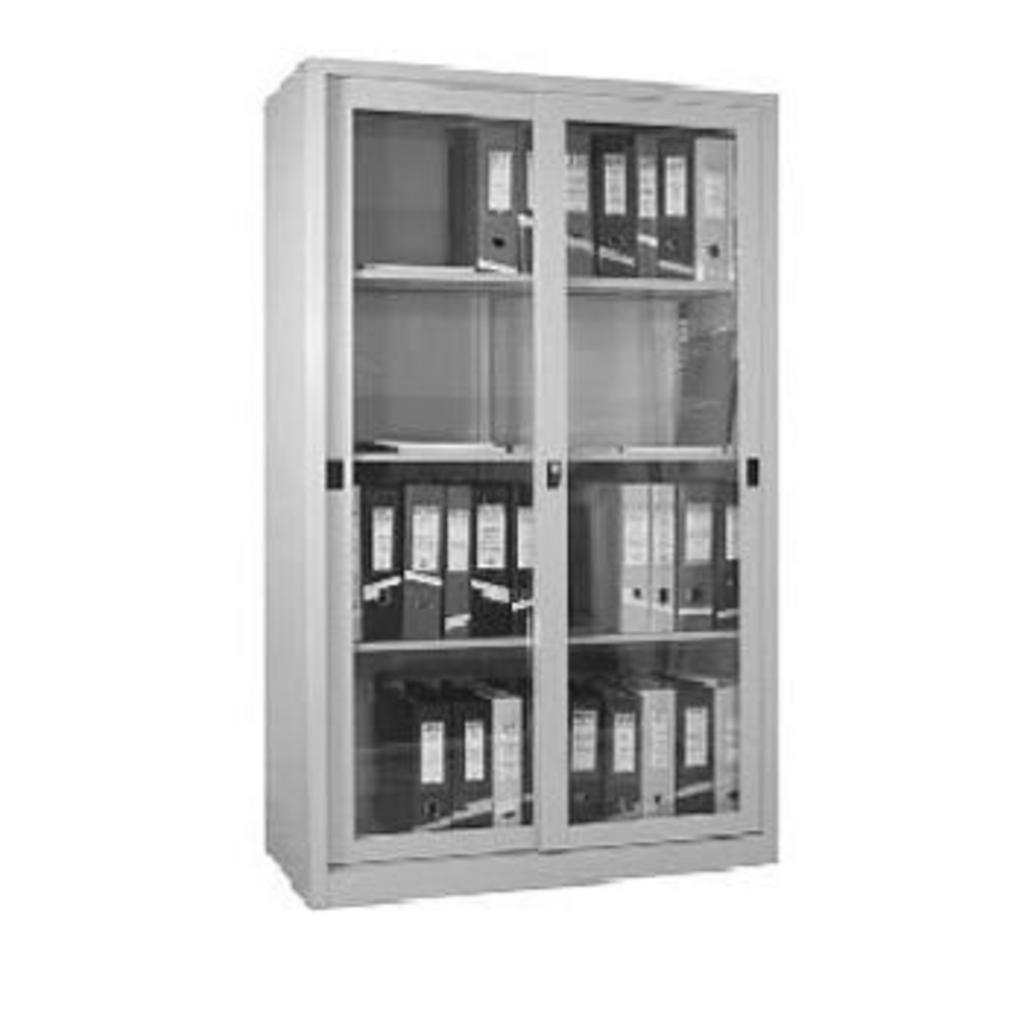 Nhân viên Siêu Thị Đại Việt tận tâm hỗ trợ khách hàng, đảm bảo trải nghiệm mua sắm tuyệt vời.