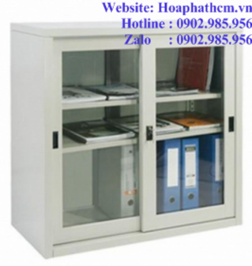 Sơn tĩnh điện ghi xám chống gỉ; chân nhựa điều chỉnh cho sự ổn định trên mọi nền.