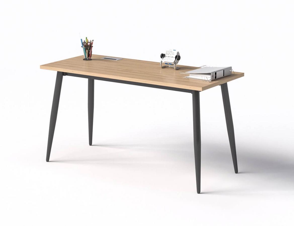 Sơn tĩnh điện màu kem hoặc đen bảo vệ chân sắt khỏi oxy hóa và mang lại vẻ đẹp bền lâu.