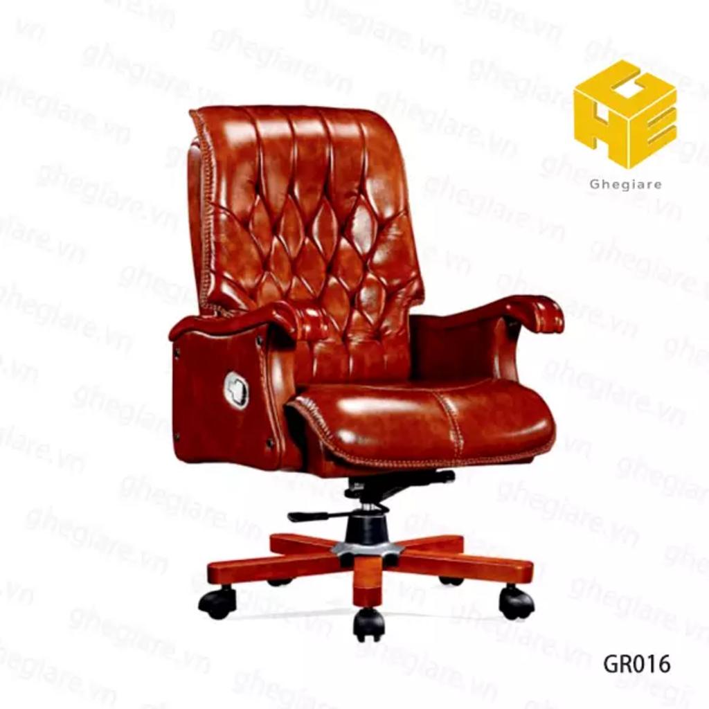 Ảnh chi tiết tay ghế nhôm đúc ốp nhựa mềm, thể hiện sự sang trọng và thoải mái.