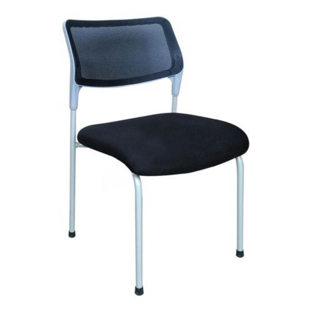 Ảnh chi tiết tay ghế ốp gỗ màu nâu sang trọng.