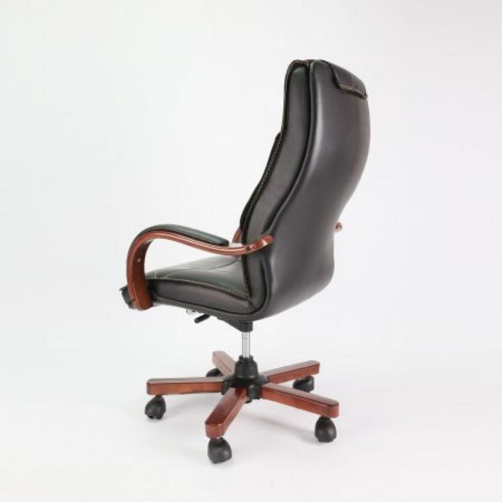 Mút xốp dày đàn hồi cao đảm bảo sự thoải mái kéo dài khi dùng Ghế văn phòng DP8341.