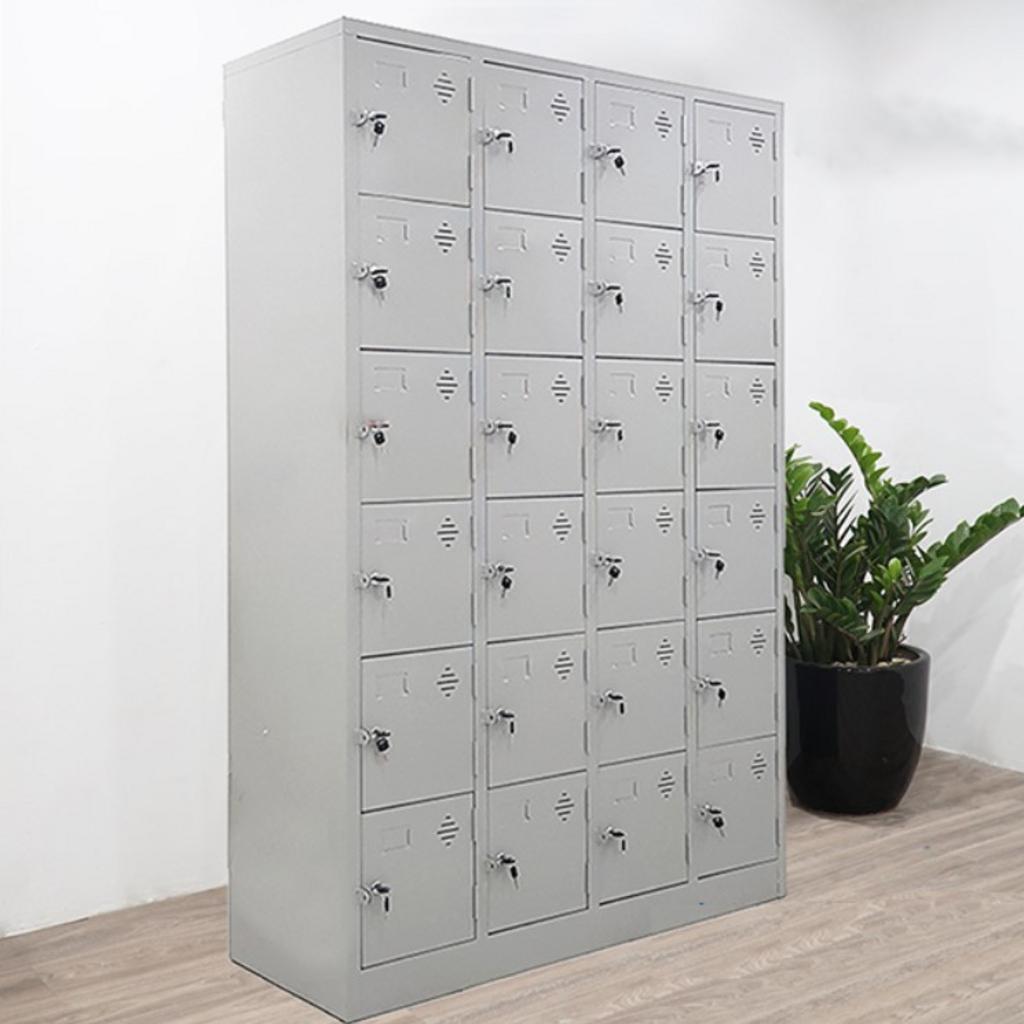 Tủ locker thiết kế 4 cột 6 ngăn với mỗi ngăn có khóa riêng biệt, giúp bảo vệ đồ dùng cá nhân của từng học sinh.