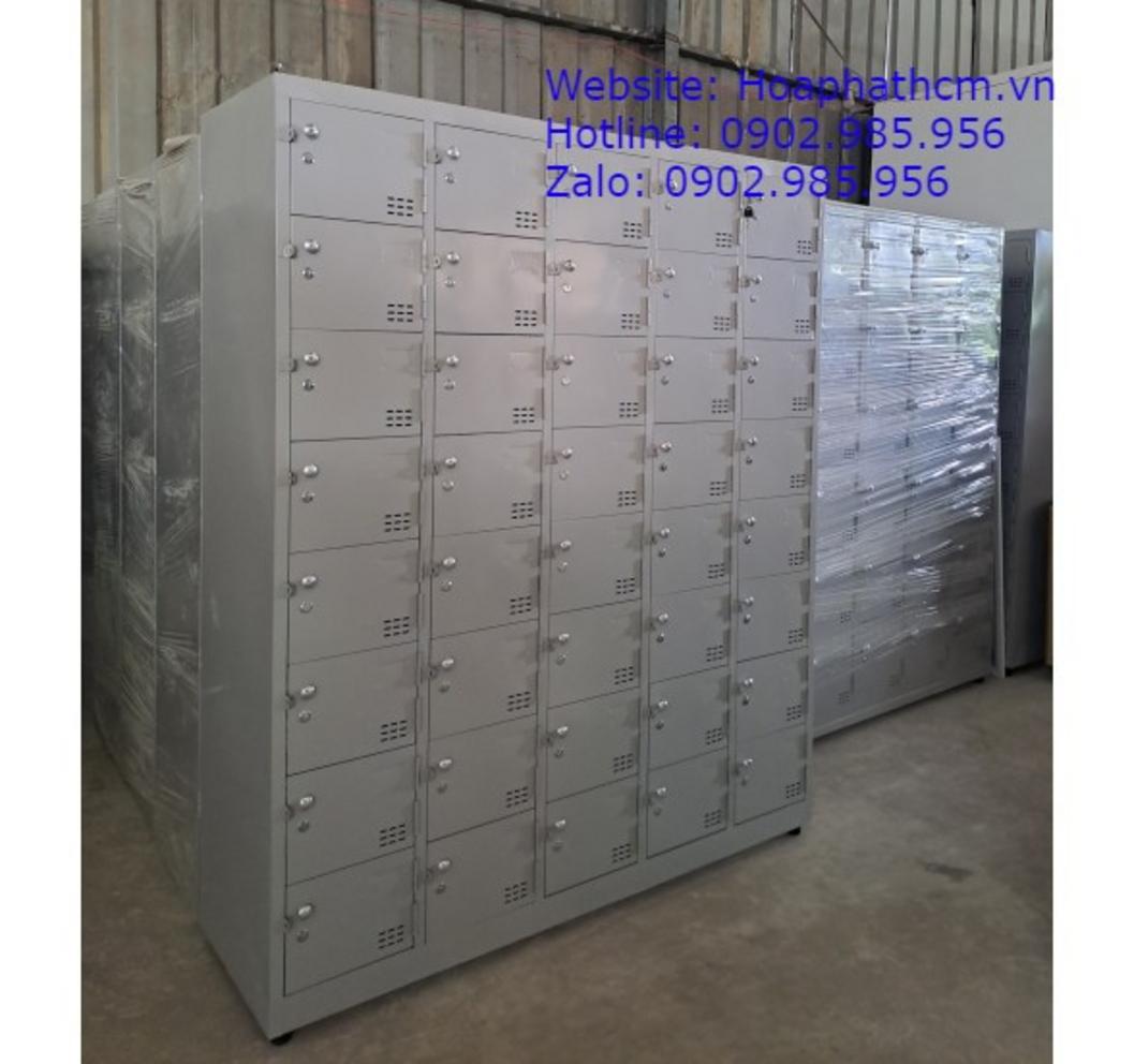 5 khoang x 8 ngăn giúp phân bổ đồ cá nhân khoa học, tiết kiệm diện tích.