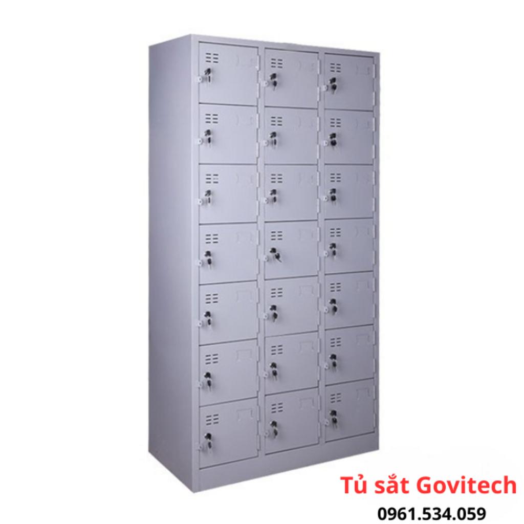 Hình ảnh chi tiết tủ locker với 3 khoang và 21 ngăn, minh họa sự phân chia thông minh giúp tổ chức đồ dùng cá nhân hiệu quả.