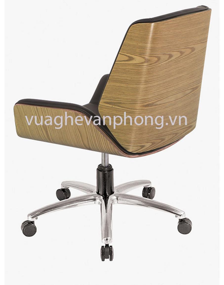 Ghế DP601 được thiết kế công thái học hỗ trợ cột sống, giảm áp lực khu vực lưng dưới.